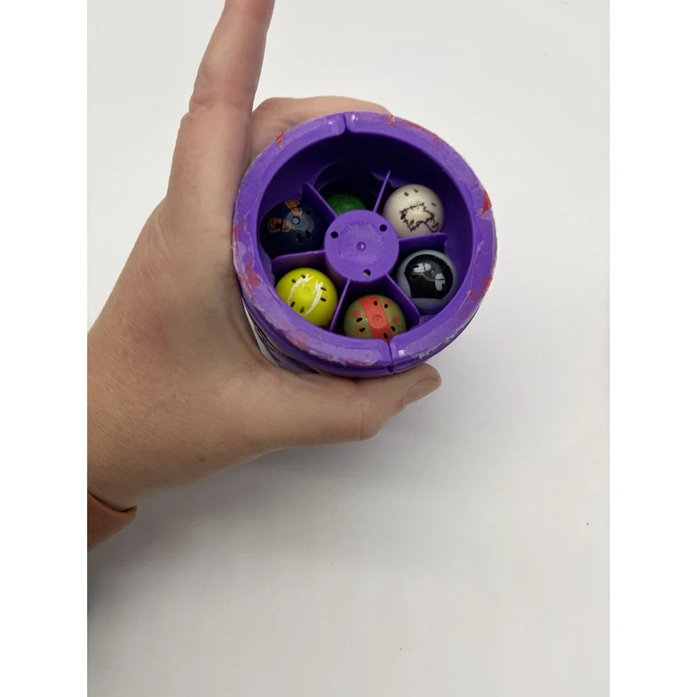 Mighty Beanz Lot of 10 Beanz and Purple Capsule Pod Beanz collection